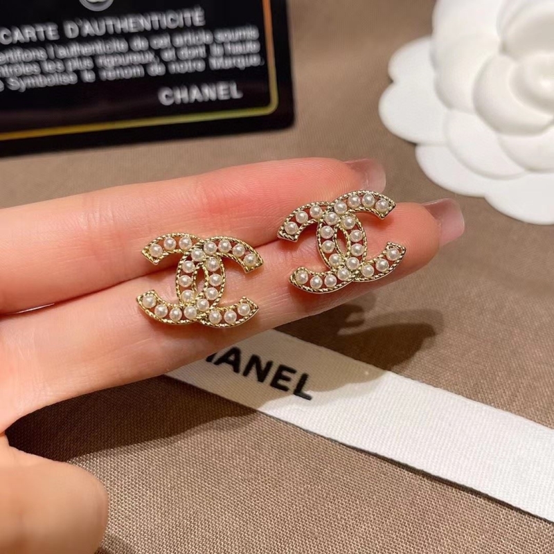Ch**el earrings